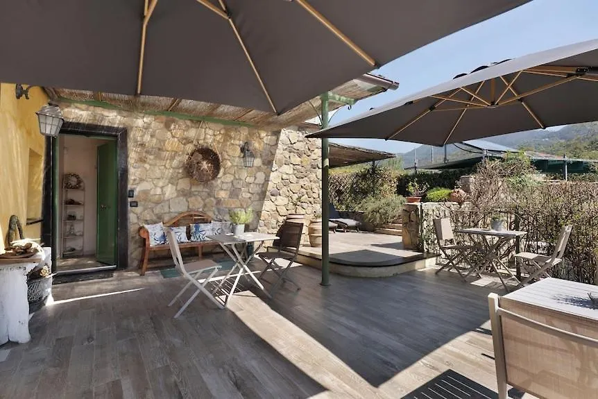 La Rocca Maison De Charme Moneglia Bed and Breakfast