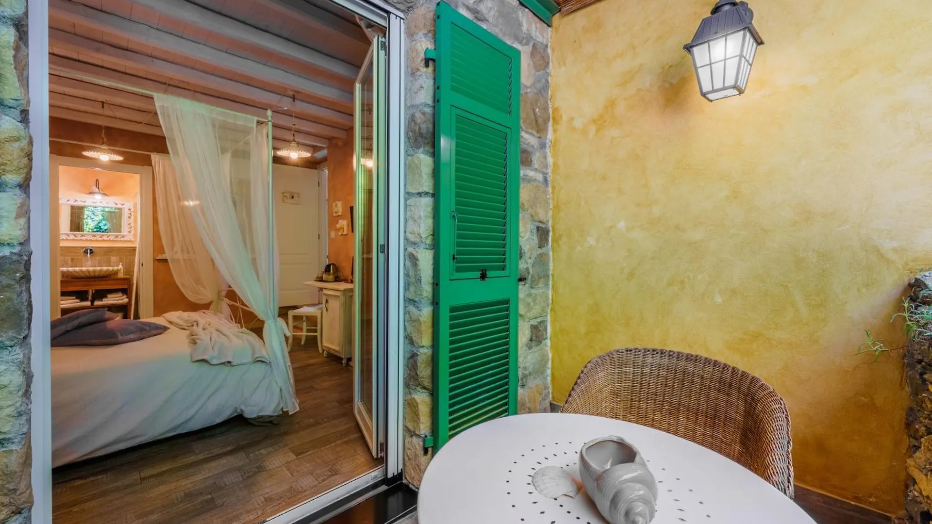 La Rocca Maison De Charme Moneglia Bed and Breakfast